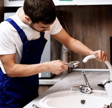 نصب شیرآلات در پردیس 